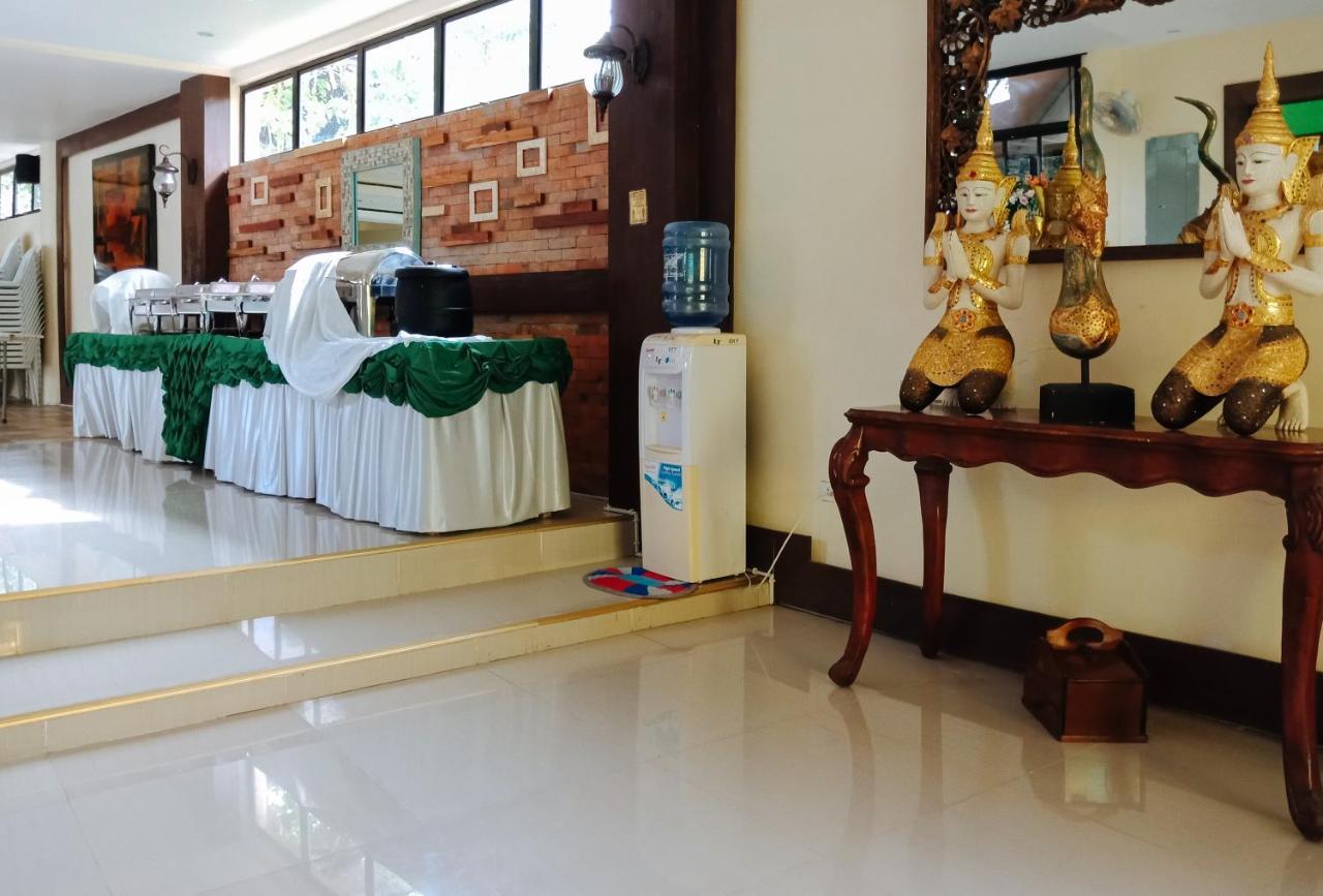 Villa Asuncion Country Inn And Resort Iloilo By Reddoorz Tigbauan Exterior photo
